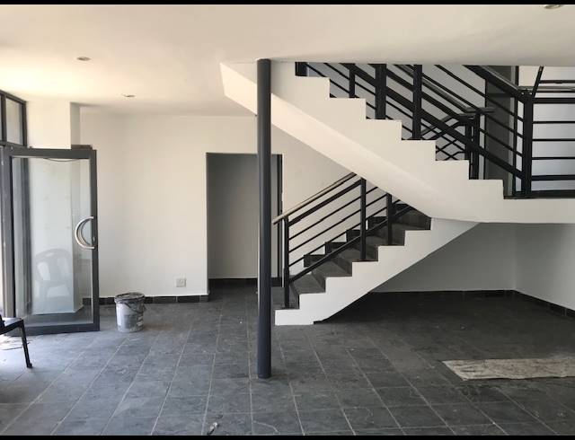 1,200M² WAREHOUSE TO LET IN RIVERHORSE VALLEY